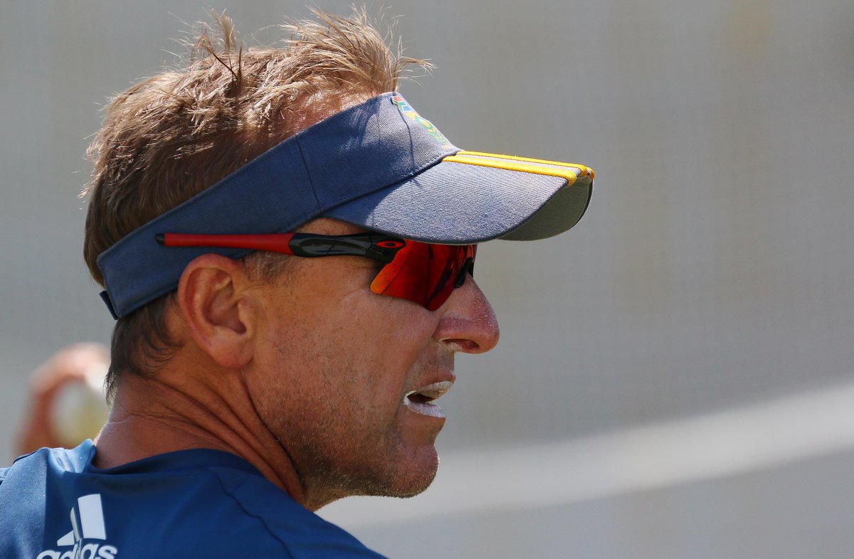 SuperSportTV's tweet photo. Allan Donald leaves Proteas' setup after 4-year stint as bowling coach -> http://t.co/7gRS8liEIy #SSCricket http://t.co/X8s13TilEl