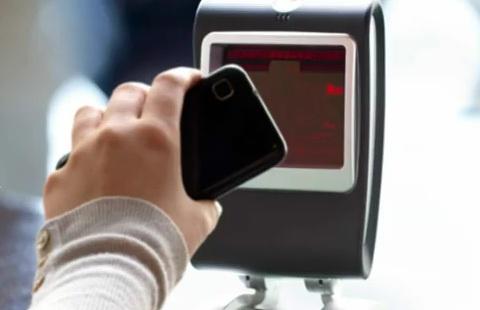 TheaterOfRetail's tweet image. The most successful mobile payment app today goes to.... goo.gl/Iyg5de #WalletLess #BenjaminVigier