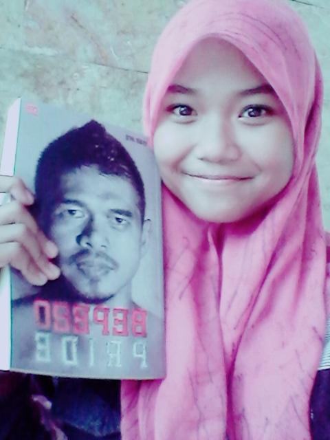 thenekatchef's tweet photo. Selamat membaca.. RT @YusnitaUnyil: Akhirnya dapat juga ... bahagia banget dapat #BEPE20PRIDE nya sang idola @bepe20 http://t.co/3H4LNHOK48