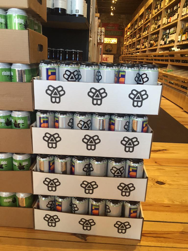 Oldportspirits's tweet photo. Make that four cases of @BissellBrosBrew #LUX #keepitlocal207 #portland #Maine #beer http://t.co/L4cfDadroY