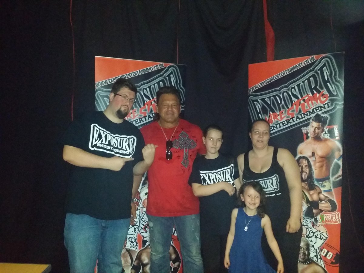 NativeTatanka's tweet photo. Thx to Nigel &amp; #ExposureEntertainment for my appearance in Wales, UK on 4/11/15! http://t.co/xu44AyyUAy