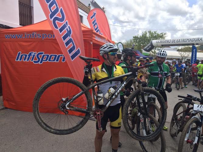 labicicletanet's tweet image. En los 5 Miles @TitanXtrem #FlowTeam #SingleSpeed #Pelotas