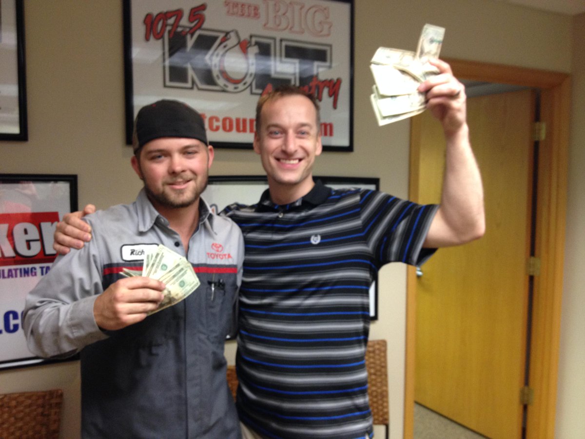 KoltCountry's tweet photo. Richie stopped by to pick-up his #PIN2WIN #CASH from @KoltCountry today #almostdidntgethismoneyback #dontfeedtheDJs http://t.co/MSQX2pBfHC