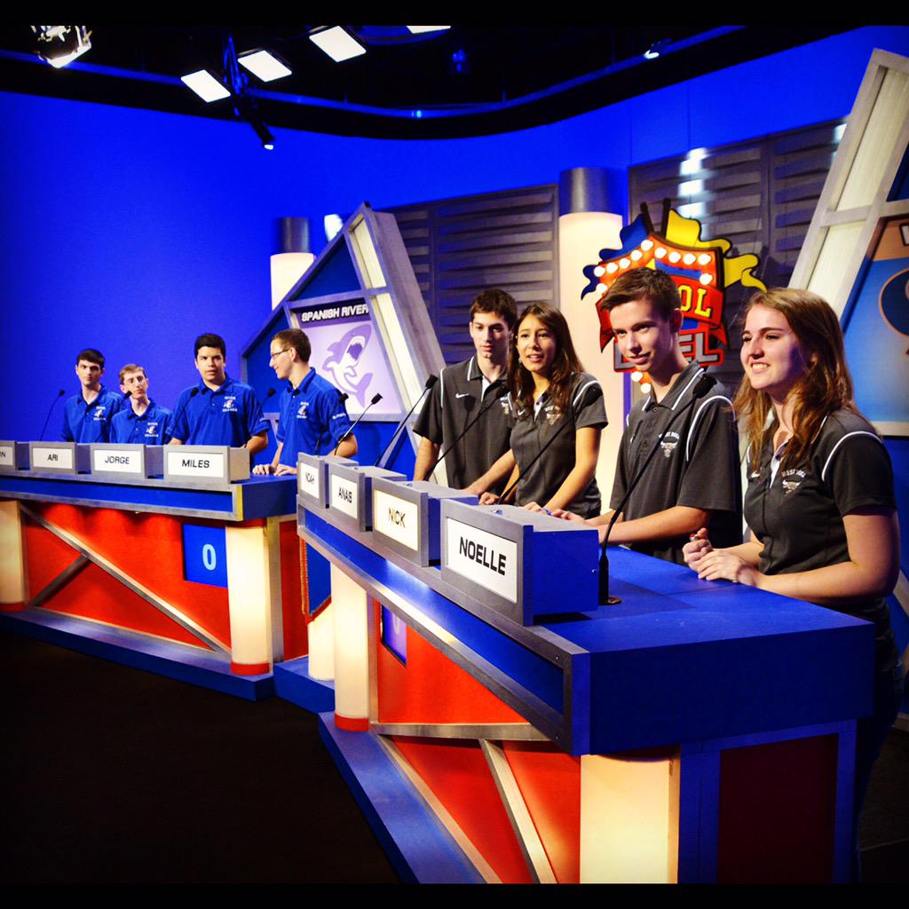 SchoolDuel's tweet photo. #SchoolDuel ! #WestBocaHigh vs #SpanishRiverHigh ,in a gr8 game! (Thurs@ 7pm @BECONTV )Retweet if rooting 4 WestBoca! http://t.co/Jyl5JdSy7r