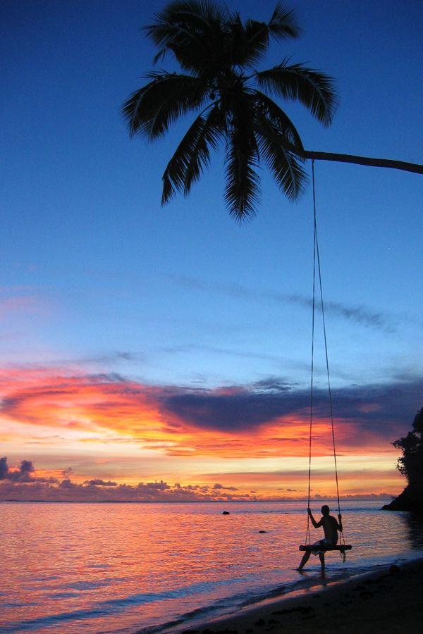 relaxvibes's tweet photo. Life is pretty amazing when you stop and just look at it http://t.co/cjDlJyIr44