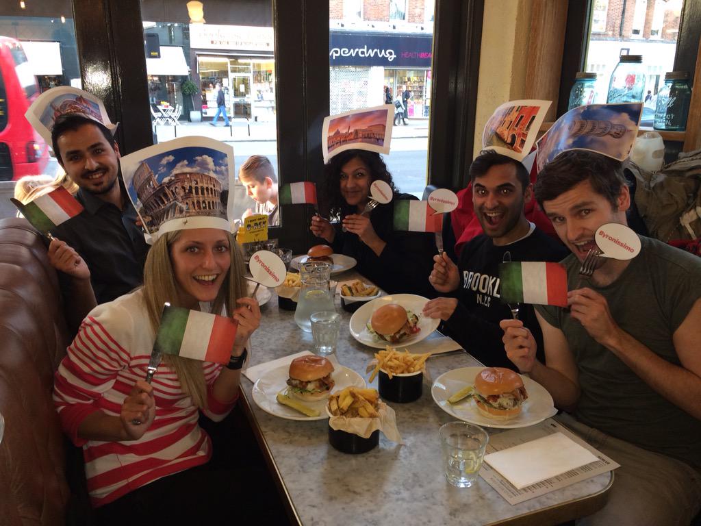 ByronBurgersUK's tweet image. If you think @plimsoulstudios’ #Byronissimo effort should win £100 Byron Bills, give em a retweet!