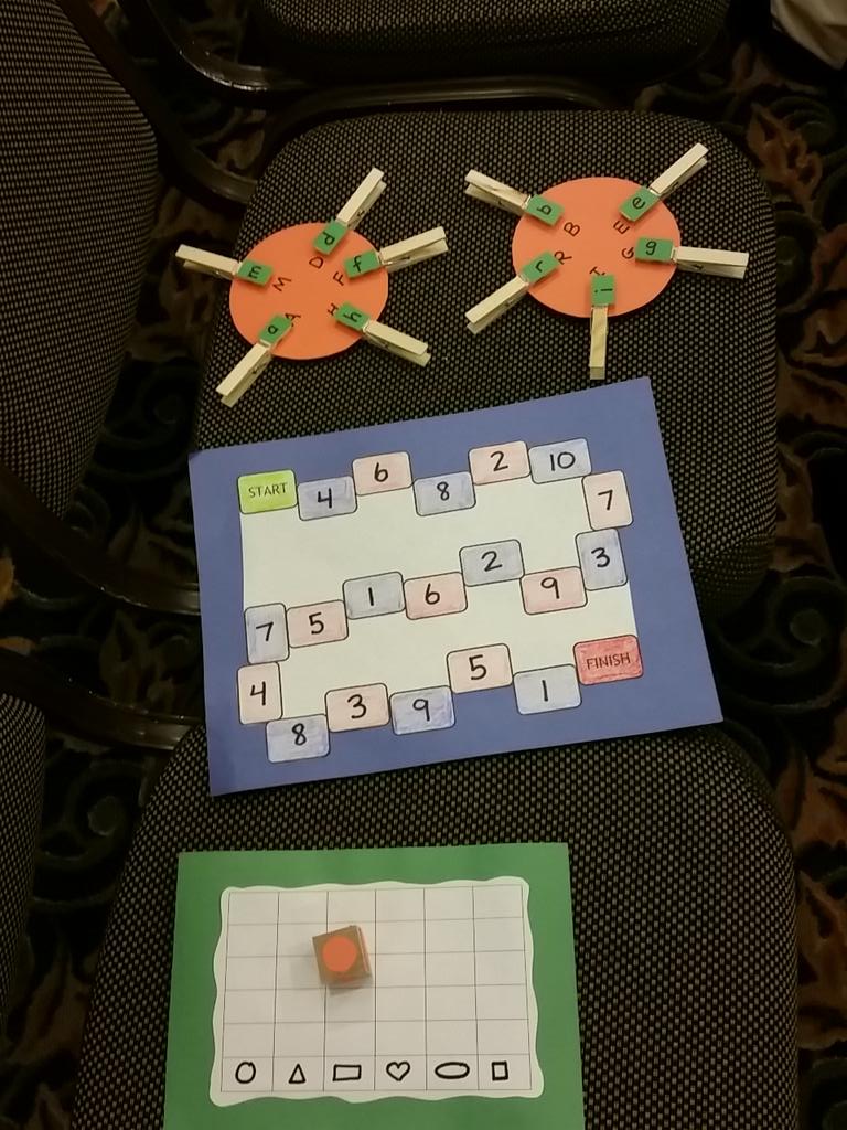 eizzilb's tweet photo. @LaureenReynolds @SDE4Educators Look at all these great games I made today! Thank You! #sdeevents #makeandtake http://t.co/XDqLYxlC5g