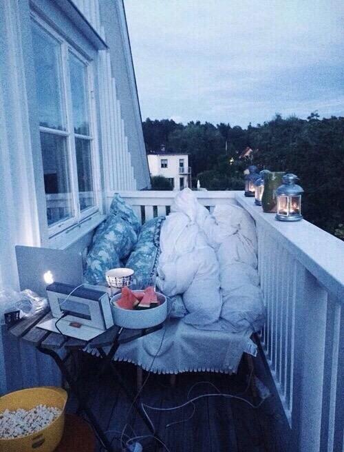 thatcouplepage's tweet photo. Cute date night idea http://t.co/7dzB2URXBg