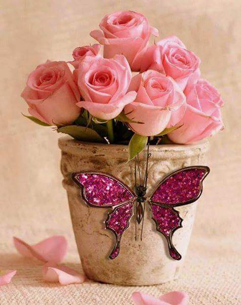 elydeflores's tweet photo. @eaurora7 @vrocastroficial @patrici39441827 @LuzMaria084 @NoeliaSpain1 titita♡♡DLB http://t.co/MkIoCtheDs