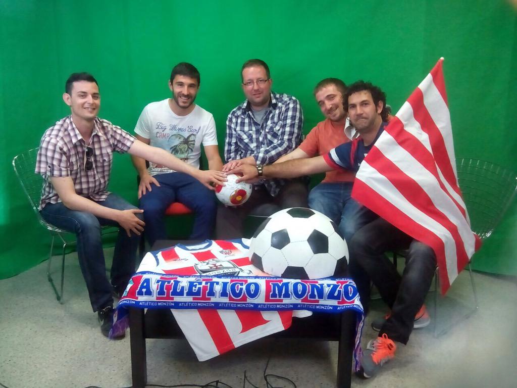 TELEMONZON's tweet photo. A las 21:30 os esperamos en Pasa Pelota con Fran Suarez http://t.co/wcUq6UeXkK