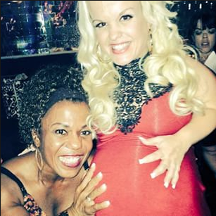 tonyabanks's tweet photo. Warms my <3 EVERY time, luv 2 #LWLA Fans! Make today #boss! @TerraJole #LifetimeTV #1lilboss #internshipgames http://t.co/W1aiaK1ENC