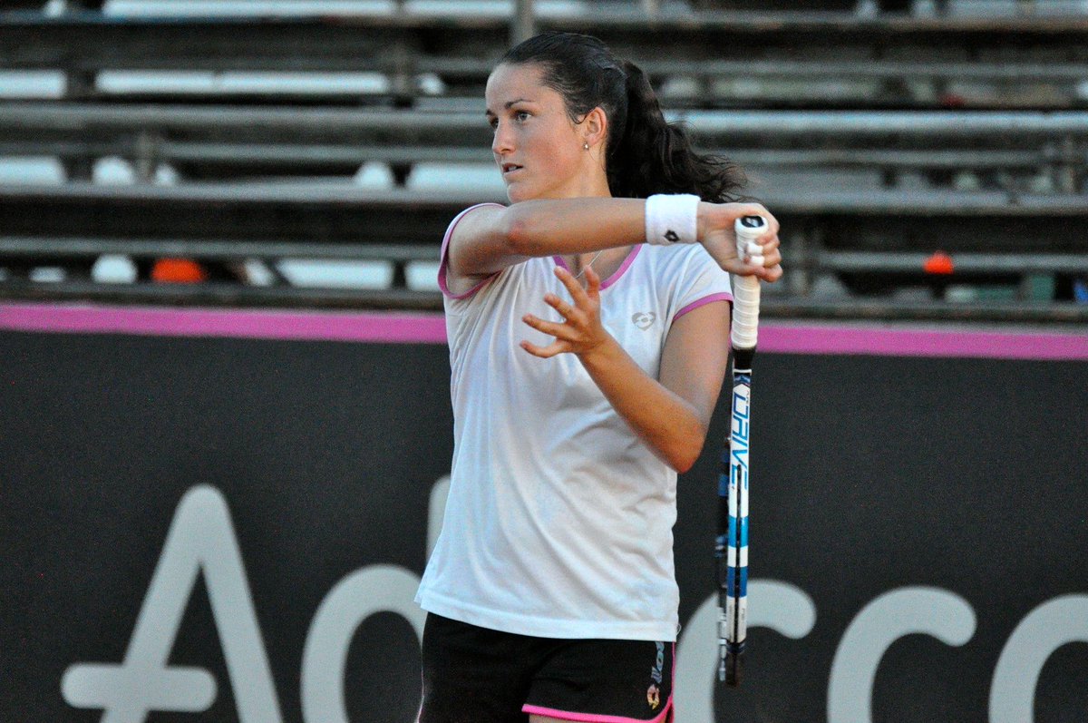 RFETenis's tweet photo. Primeras imágenes de la Selección Española Mapfre en Buenos Aires preparando la @FedCup_es ante Argentina http://t.co/hXJX6pqWYz