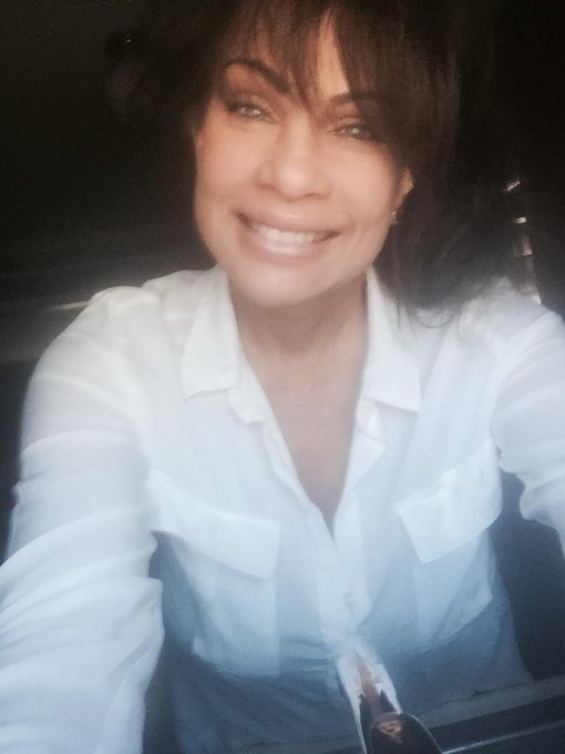 Have a gr8 day! http://t.co/uJsMUIASf3