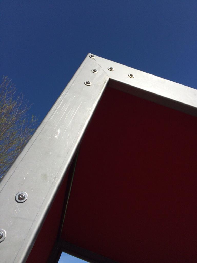 BuzziSpace's tweet photo. Is this a #BuzziShed ?
Meet us @clerkenwell or @neocon2015 http://t.co/j219eMtbQU