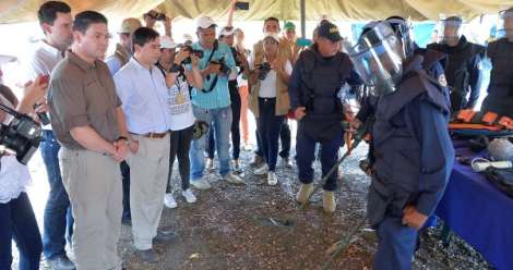 Ejercito De Colombia tweet media