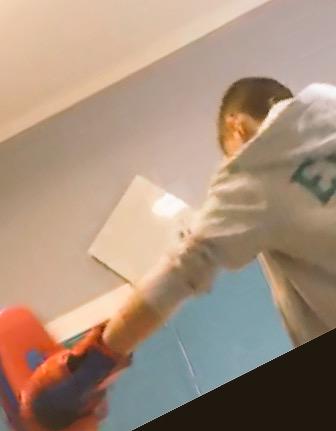 DerBoy4's tweet image. Der 2te maik tyson 😂😂😂