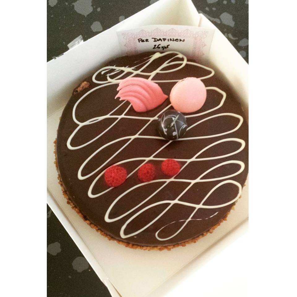 WeAreDafinators's tweet photo. Sweet 26: Our QUEEN-INSPIRATION-PIPINA! Happy Brithday 
Dafinators allways here for U! @Dafina_Zeqiri http://t.co/Xwy6L3TYo9
