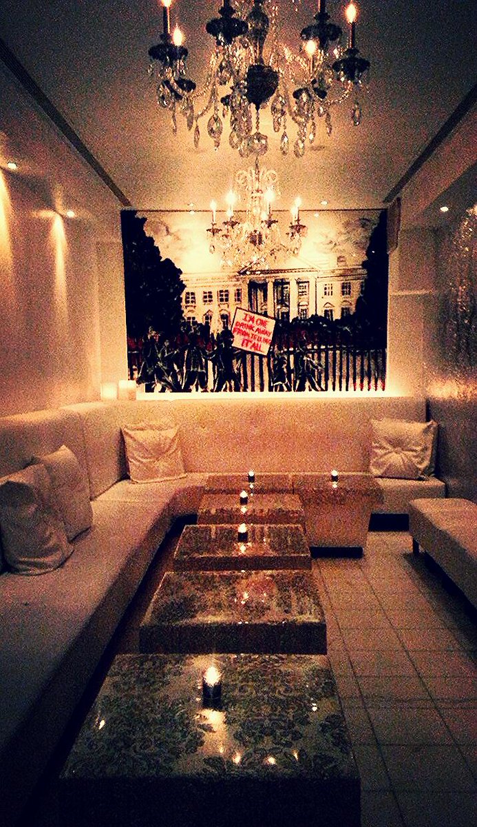 janieho16's tweet photo. A li'l white house in #DC + @OYArestaurant | Spkr @EnterpriseData #edw15 | Grt food @nopadc #DCeats @capitalcooking http://t.co/pPd5m2K1rX