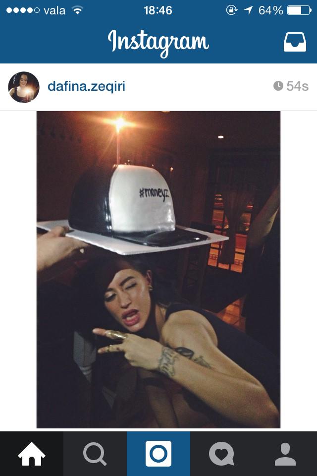 WeAreDafinators's tweet photo. Our QUEEN @Dafina_Zeqiri turning 26 : Hey there biatchhhhhhhhhhh our QUEEN its commin'!!!!!!!!! #Moneyzzzzzz http://t.co/drcISs784N