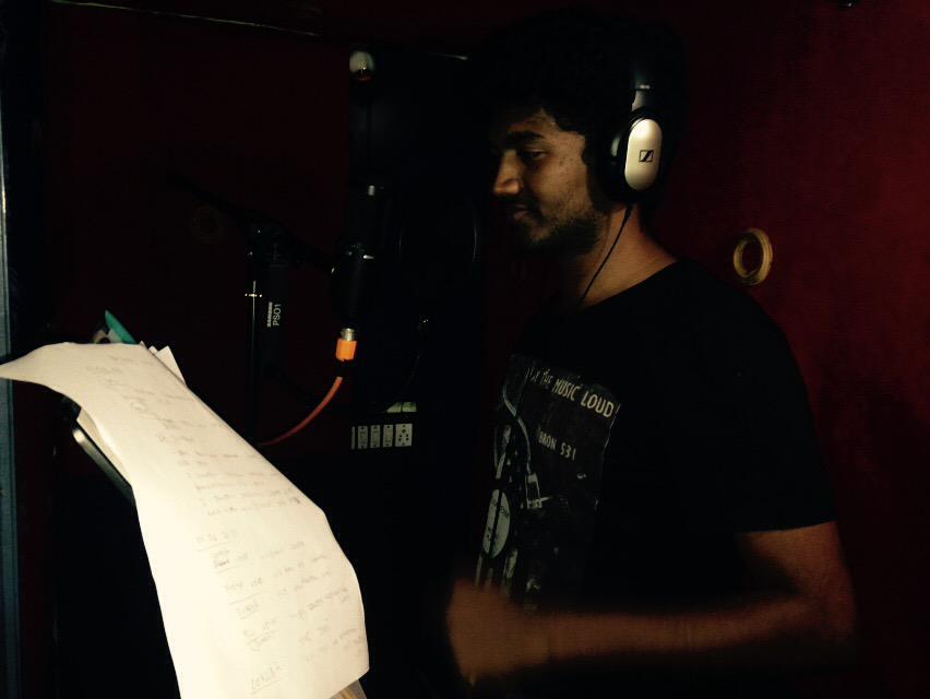 kvnarunkumar's tweet photo. #racingstart in studio..#agoodcomplete...proud nd thankful for yu guys..#manojdev #mani #dubbing #DT onfinalcuts! http://t.co/p9qk84n0M9