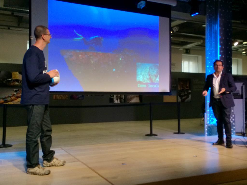 AndresPerruca's tweet photo. Bucea en 3D. Ahora en @EspacioFTef @theappdate_mad @PhilGonzalez @juanbarambones @nautilusvr #TADtravel http://t.co/axAAhj1Gqm