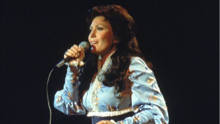 Happy Birthday to Feminist Bad Ass -Gutsiest Loretta Lynn lyrics: 