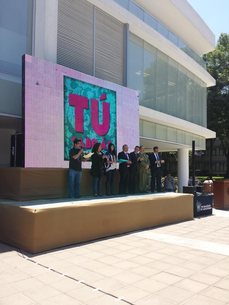 TuSabras_1's tweet photo. Los directivos del campus presentes en #TúSabrás @TecCampusGDL http://t.co/5BlSBshvaJ