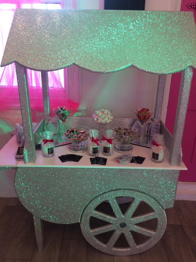 CartCrystal's tweet photo. Check out the new lighting system on our crystal cart, colour changing and magical💎 http://t.co/iq953X1ARf