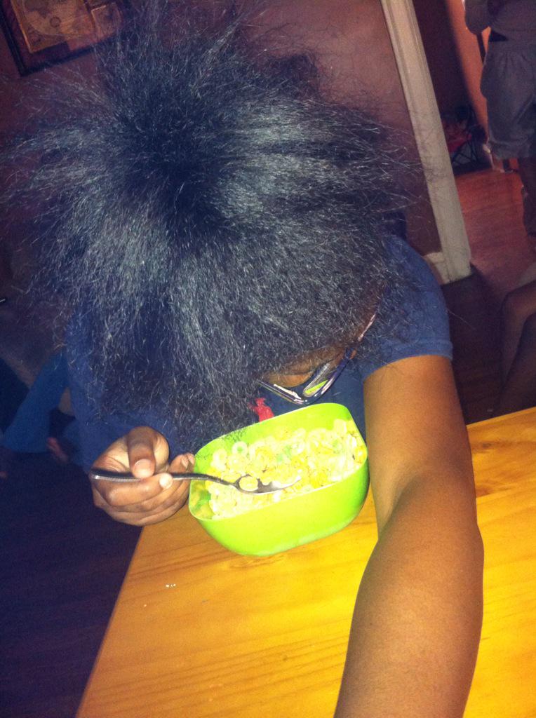 ppleating's tweet image. Cereal