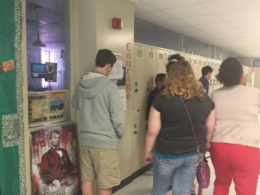 MrsKJMath's tweet photo. @GISDGameOn Yagmur Degirmenci #Algebra #TourOfKnowledge #RelevantReview #GisdGameOn http://t.co/CXAinMRna3