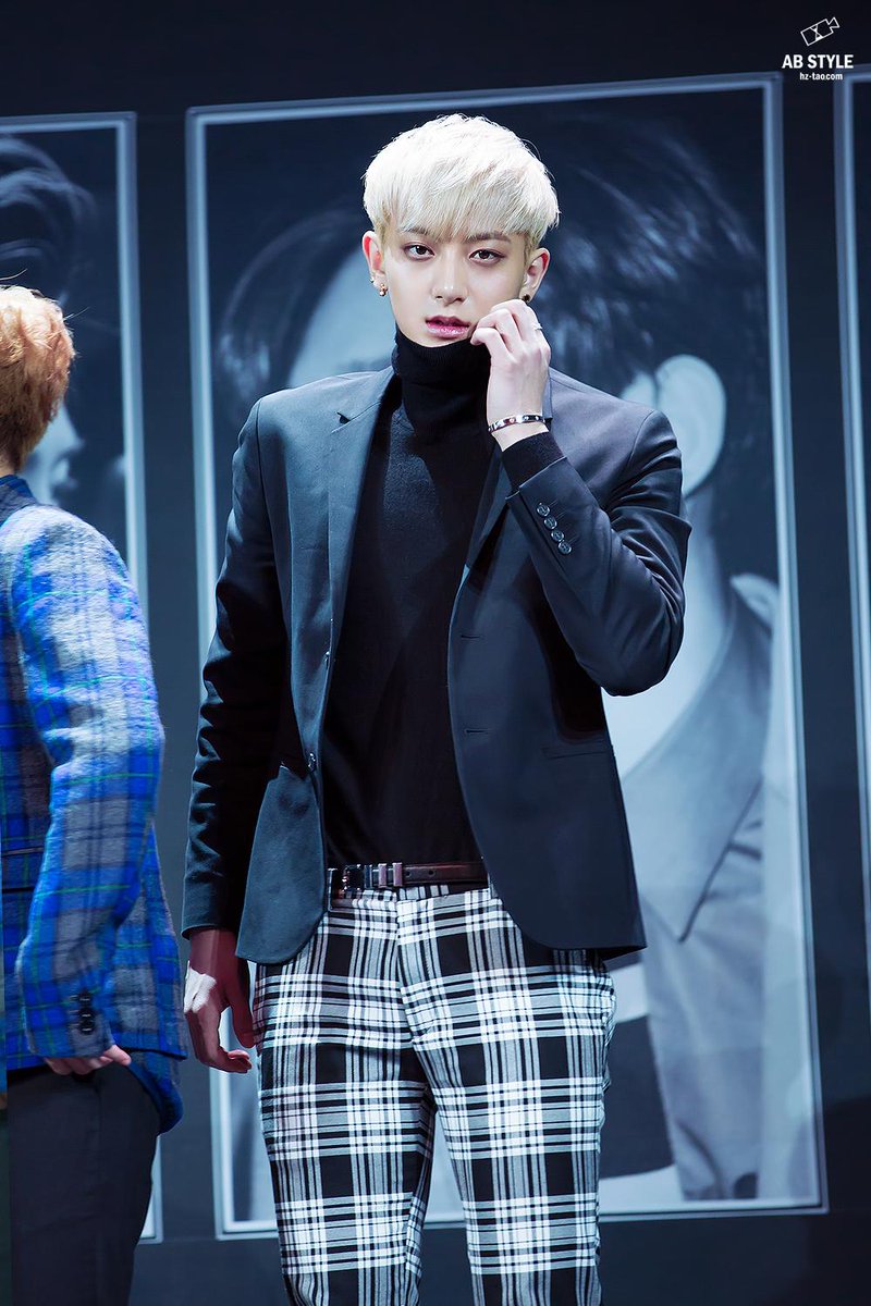 hztaocom's tweet photo. #GetWellSoonTao
타오가 더 이상 아프지 않았으면 좋겠다
no more pain

https://t.co/kw3zTSu1vY http://t.co/EbRg11mOU4