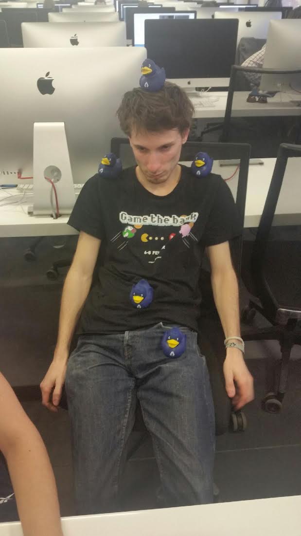 CalinSecurity's tweet photo. on a oubliez le hashtag #RJDay #RJDAY7 #AGNEUH #anatecduckcontest cc @anatec_io http://t.co/i0mC18qHdt