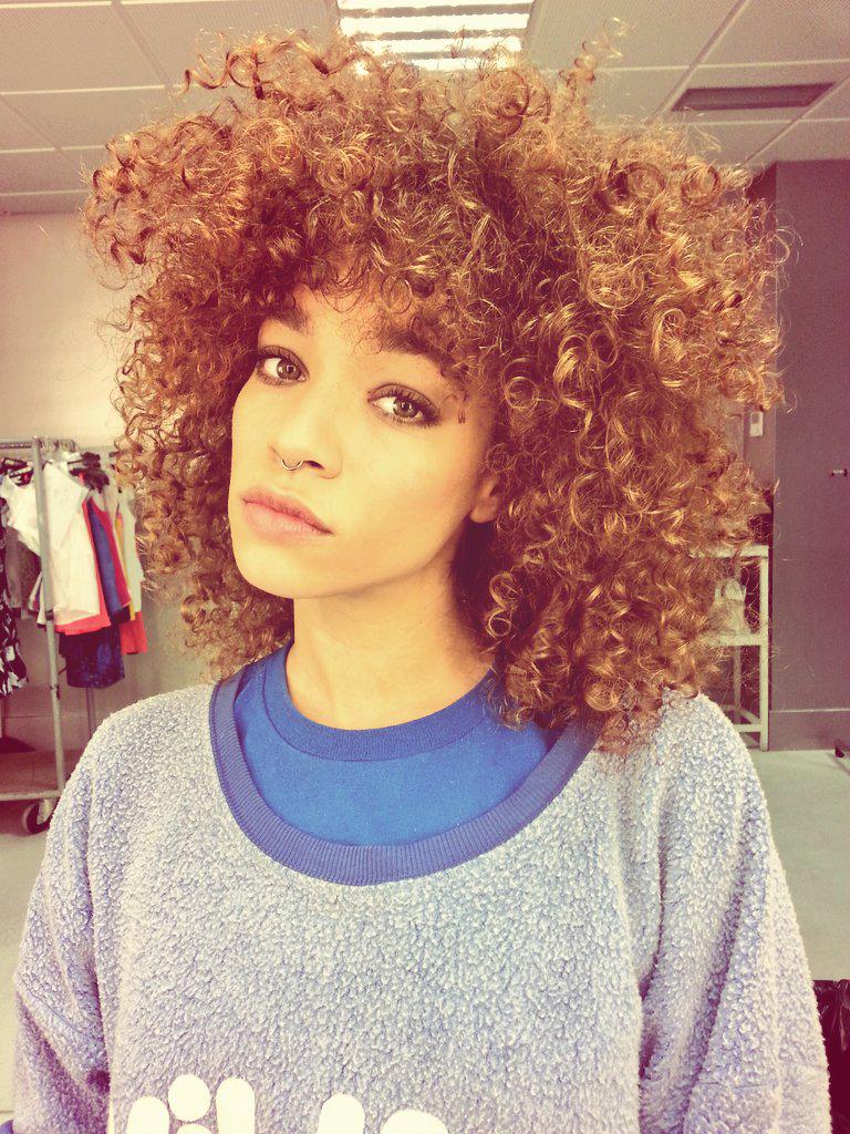 SwagceMakeup's tweet image. Shooting day!! #beauty #makeupandhair #muah #madrid #Elcorteinglés #lookbook  @TerriLeeMey