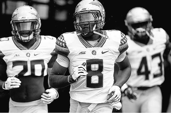 gened01's tweet photo. At the #NolesSpringGame, @JR8_Noles talked @FSU_Football with our @_TomBlock...
@IMGAudio >> http://t.co/8DVHrtXufS http://t.co/FE6afDjnHF
