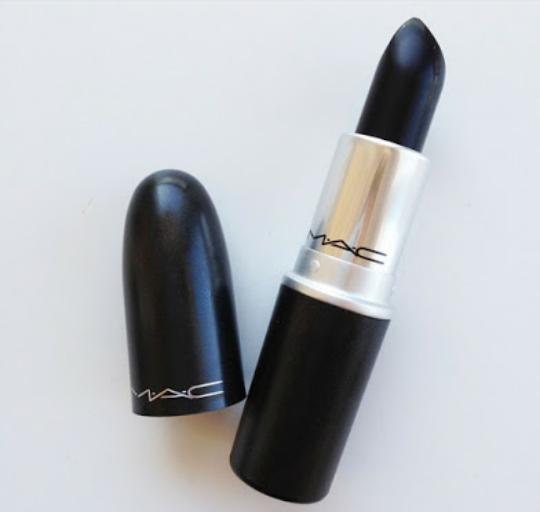 Found the perfect lipstick to match my SOUL! 😑