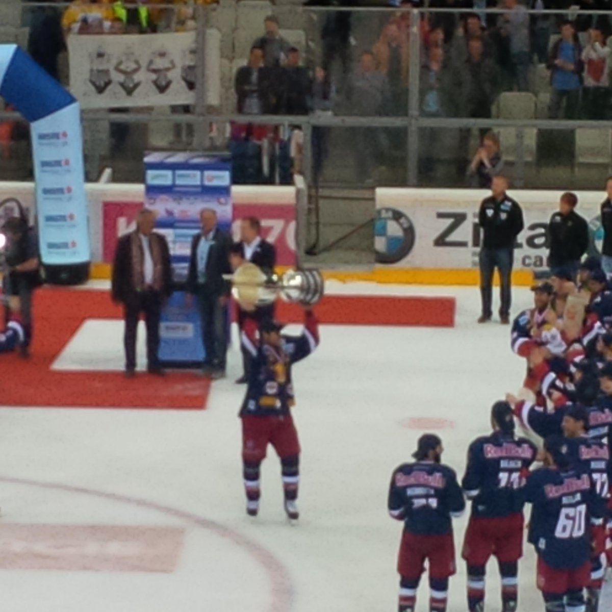 KutzerAlexander's tweet photo. http://t.co/Z6DW3qVkcD