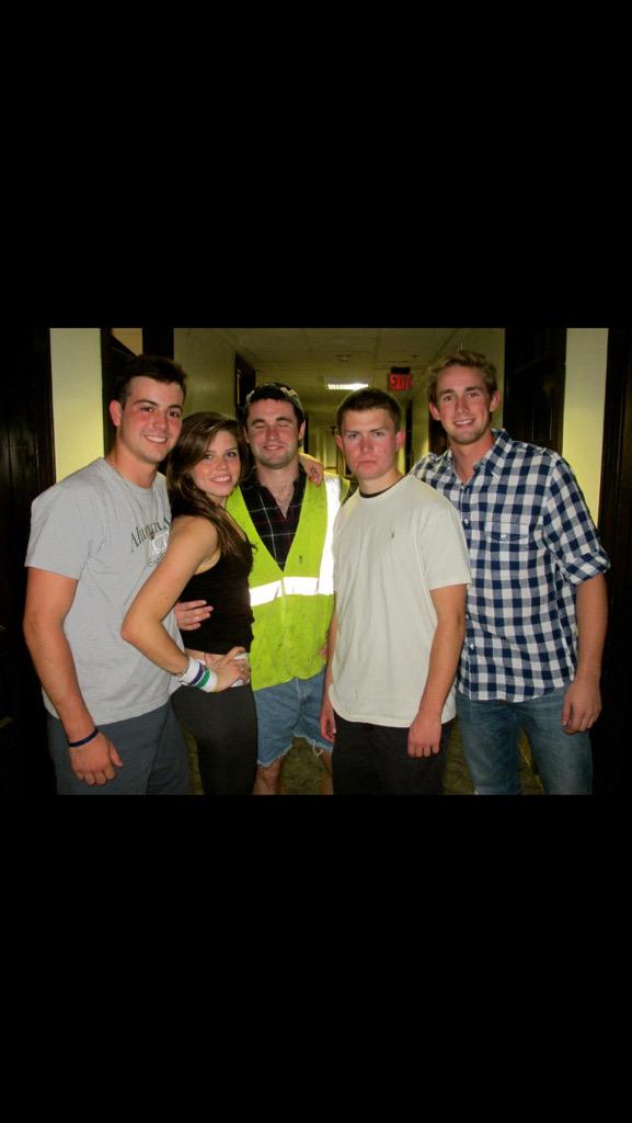 WakeWeek's tweet image. Hopefully murph and buck dress in theme this time around 😐