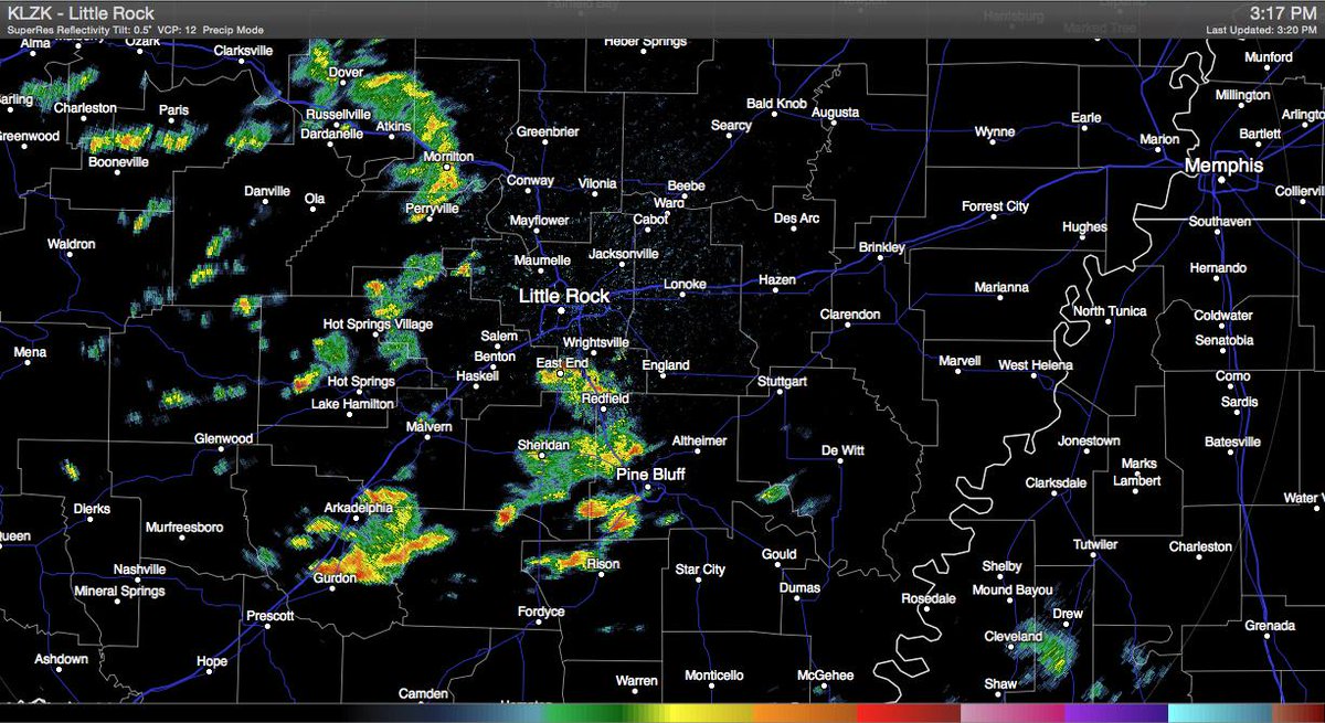 ToddYakoubian's tweet image. Hit and miss showers/storms now working through central Arkansas #ARWX