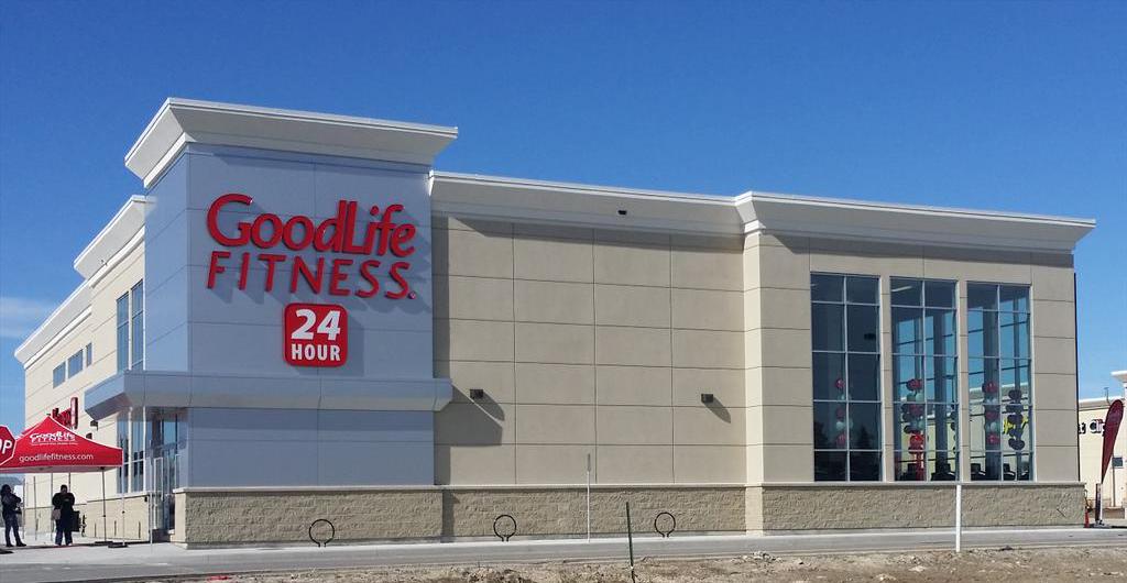 GoodLifeFitness's tweet photo. RT @brad_bwarren: Our new .@GoodLifeFitness #Bradford #Ontario club #glfopens #fitfam http://t.co/XS6BwO7D8q