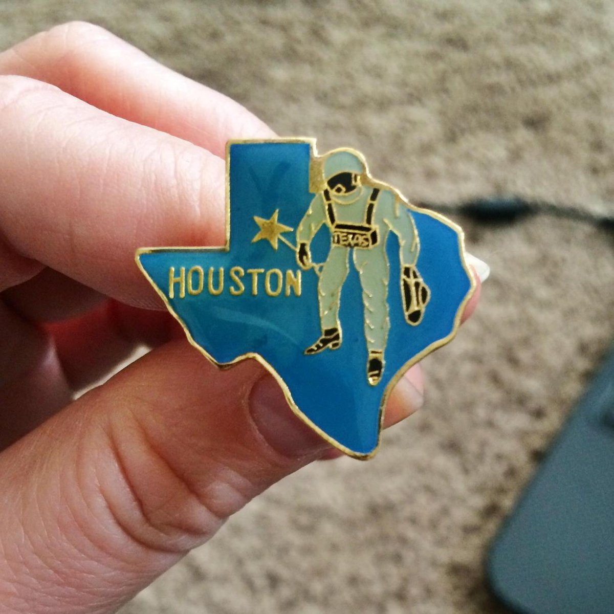 __veggiedog's tweet photo. Kyle got me this awesome pin. #loveit http://t.co/zY9eecbXKQ