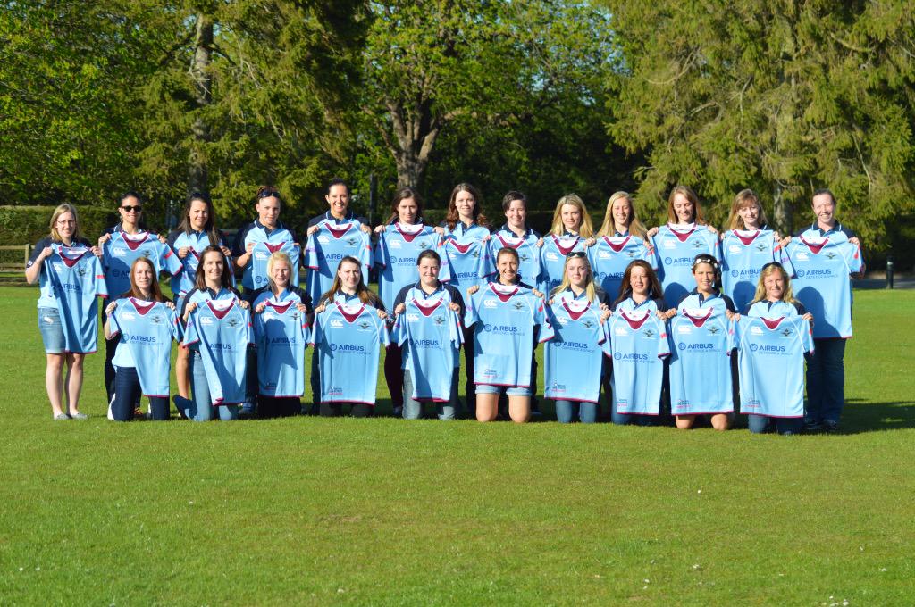 JimmyRowlands's tweet image. Shame you missed out on the shirt presentations @Purdy_C. Thanks for still making it over for the free dinner! ;-)