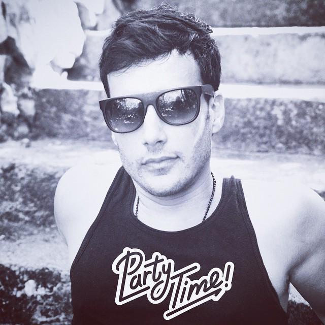 DJJoeG's tweet photo. Just 4 more days til it's PARTY TIME again! #cherrynova #vivasaturdays #DC #NYC #yes #letsfindaplace http://t.co/Kz002H7lml