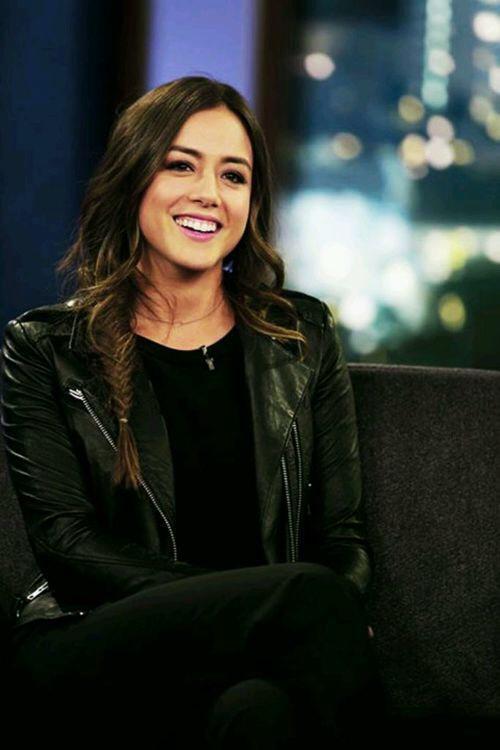 laraRPG_TW's tweet image. je prends qui pour nouveau perso? Nick? Scarlett? Chloe? Brett ( je n&apos;ai pas de très belle photo sur mon portable)?