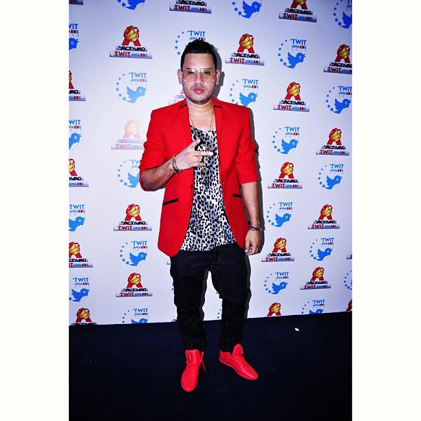 BlowGirlsRD's tweet photo. ✨.
#ShadowBlowRevelacion2K15.
#ShadowBlowEnPremiosSoberano. http://t.co/WQdFqpbzXo