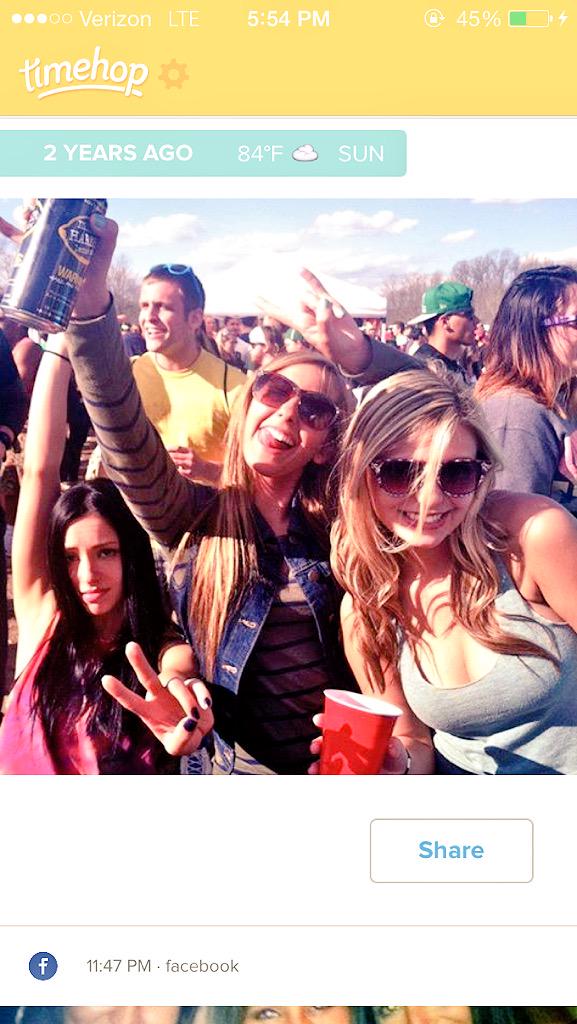 carlyalexis_92's tweet photo. Awe, miss this &amp; you babes @Down2_Mars @Kderr325 #11fest 😋🍻💕 http://t.co/0htYPLfqHT
