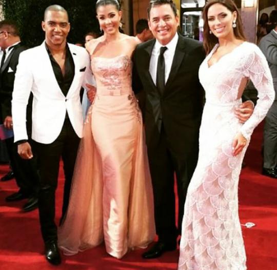 fernandareyes89's tweet photo. #sarodjsoberano Que bello están @liondyozoria @AnaCarmenLeon @Sarodj_Bertin @DANIELSARCOSC http://t.co/mDnaCTsEd9