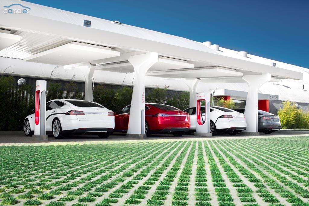 carsales's tweet photo. #Tesla confirms Goulburn fast-charge station: http://t.co/KHQG1KOFMl @Tesla_Australia http://t.co/Z99NLuZJTq