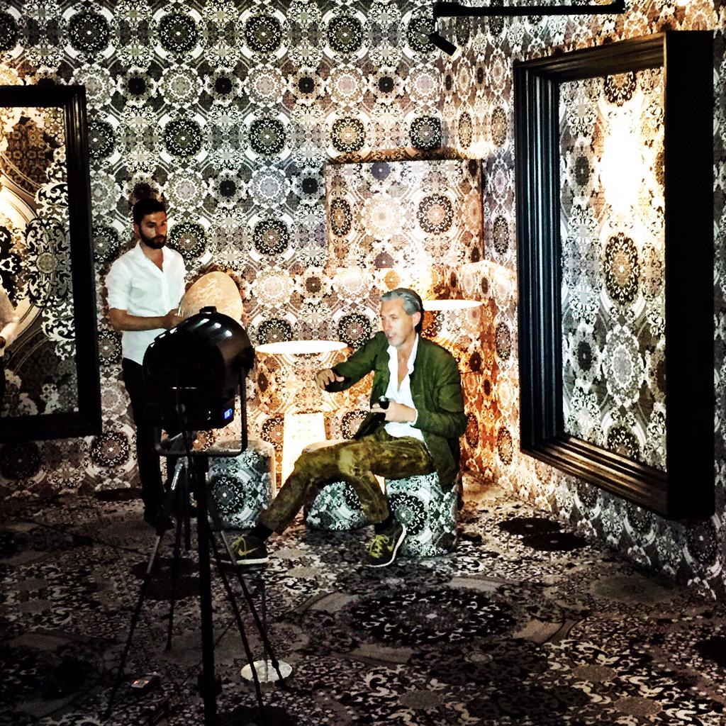 Marcel Wanders in actie op de #iSaloni...