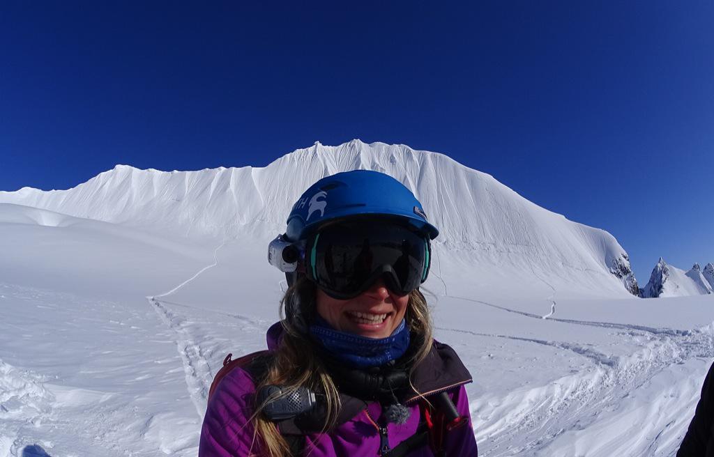 DashLonge's tweet photo. This chick rips. Can't wait to see her @Actioncam footy @angelcollinson @TetonGravity http://t.co/hZbArVDCJi
