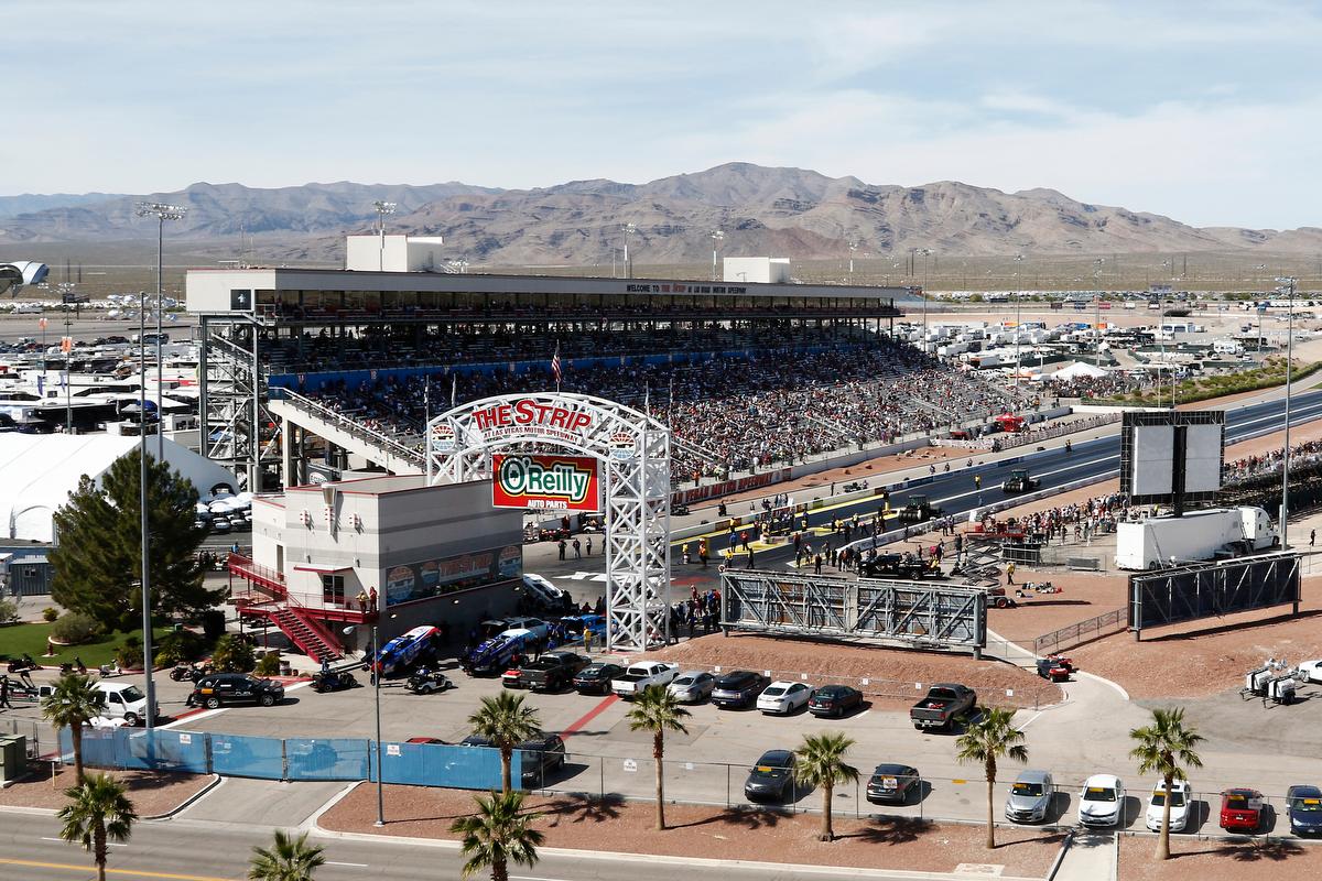 This weekend will be busy for @LVMSStrip w/ the NHRA Division 7 LODRS regional event in town. bit.ly/1ObReoW